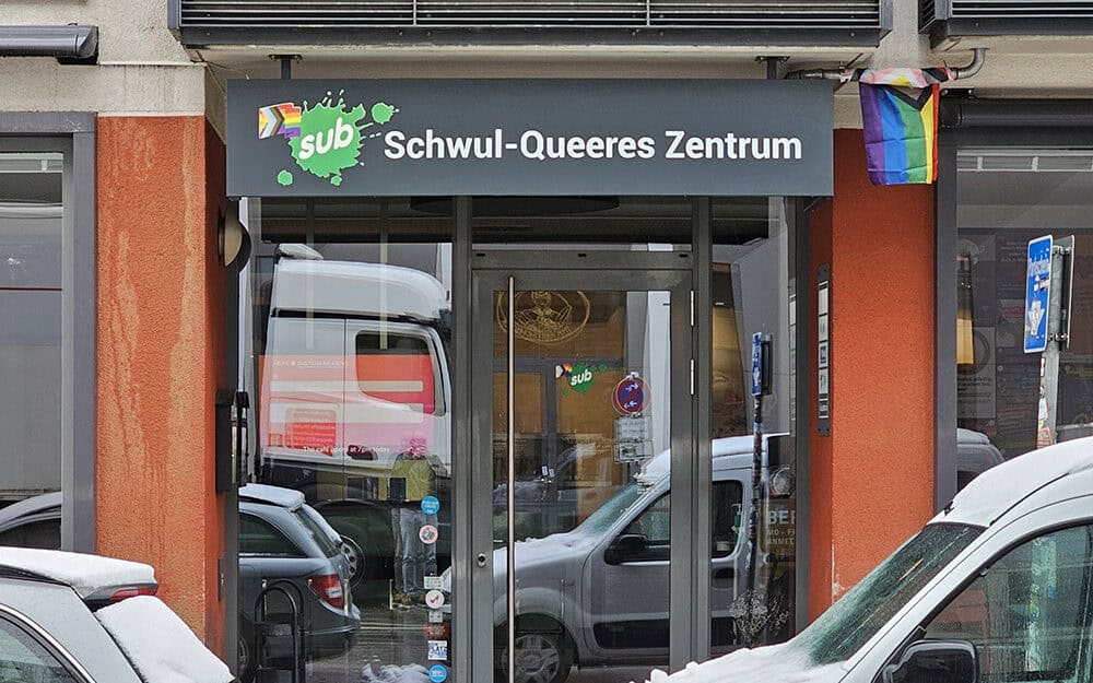 Schwul Queeres Zentrum Sub edited